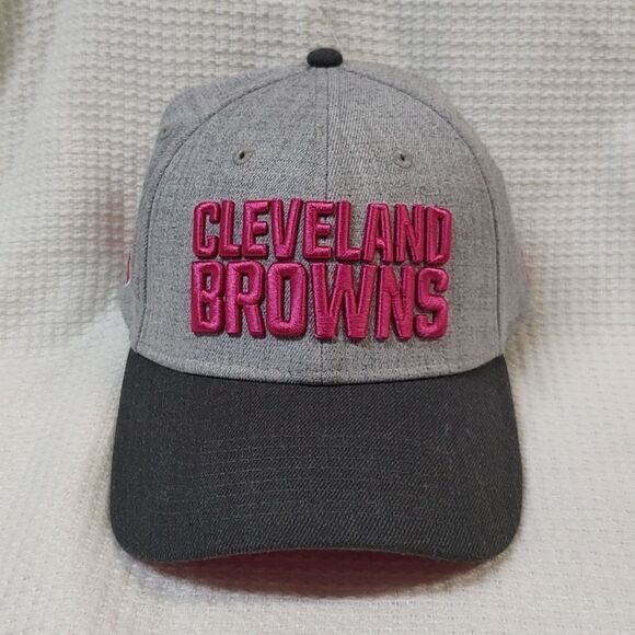New Era Cleveland Browns Breast Cancer Stretchfit Hat - NWOT - Picture 1 of 9